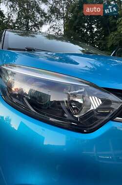 Внедорожник / Кроссовер Renault Captur 2015 в Львове