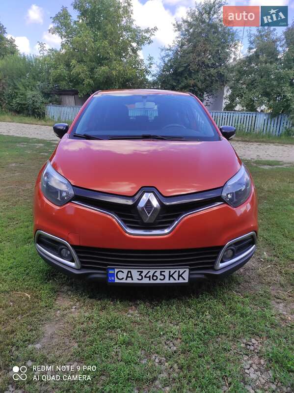 Позашляховик / Кросовер Renault Captur 2015 в Умані