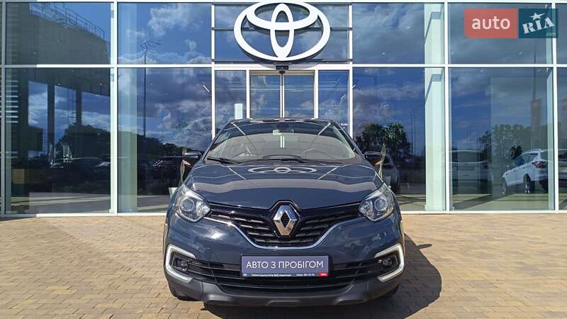 Внедорожник / Кроссовер Renault Captur 2019 в Киеве