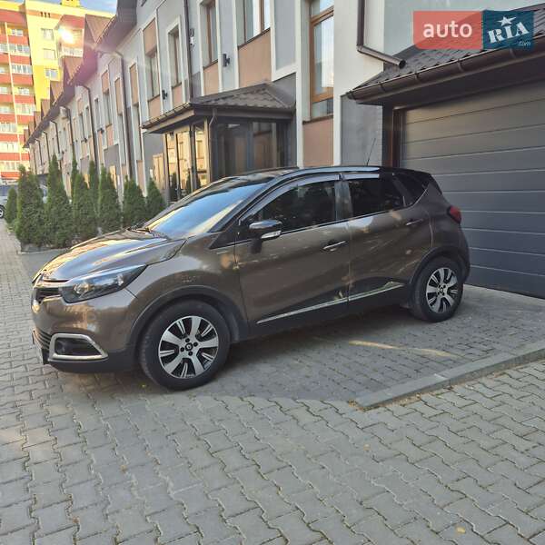 Позашляховик / Кросовер Renault Captur 2015 в Хмельницькому фото 2 Позашляховик / Кросовер Renault Captur 2015 в Хмельницькому