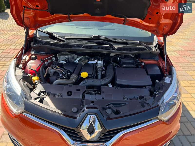 Внедорожник / Кроссовер Renault Captur 2014 в Киеве
