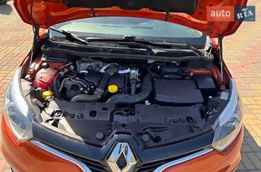 Внедорожник / Кроссовер Renault Captur 2014 в 