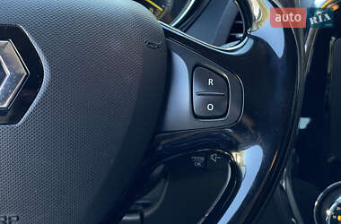 Внедорожник / Кроссовер Renault Captur 2013 в 