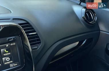Внедорожник / Кроссовер Renault Captur 2013 в 