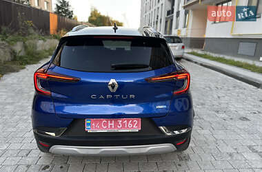 Внедорожник / Кроссовер Renault Captur 2020 в 