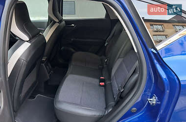 Внедорожник / Кроссовер Renault Captur 2020 в 
