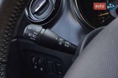 Внедорожник / Кроссовер Renault Captur 2015 в 