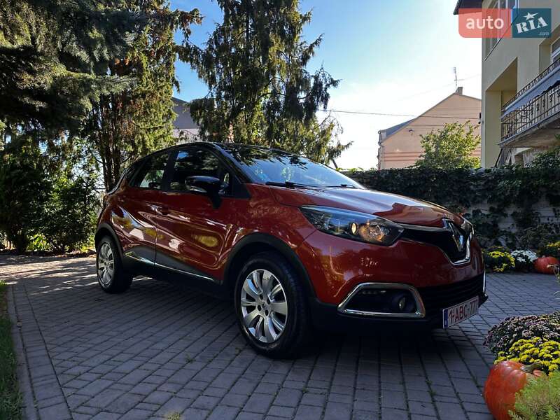 Внедорожник / Кроссовер Renault Captur 2016 в Львове