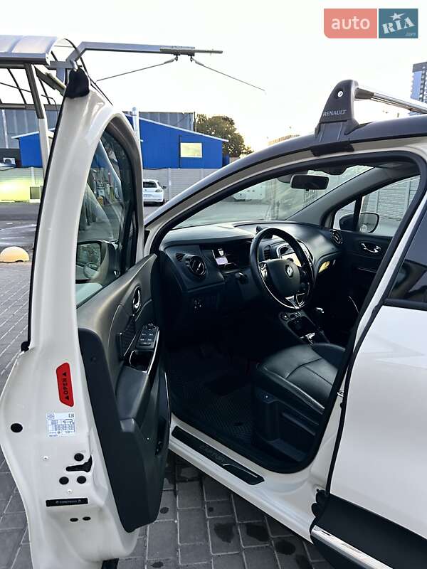Внедорожник / Кроссовер Renault Captur 2015 в Одессе