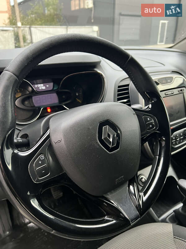 Внедорожник / Кроссовер Renault Captur 2014 в Млинове фото 15 Внедорожник / Кроссовер Renault Captur 2014 в Млинове