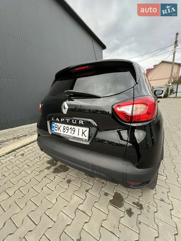 Внедорожник / Кроссовер Renault Captur 2014 в Млинове фото 18 Внедорожник / Кроссовер Renault Captur 2014 в Млинове