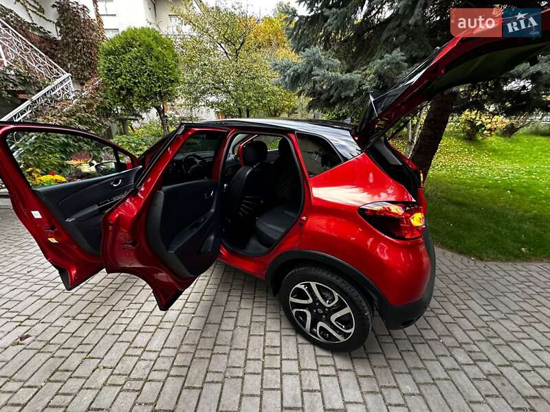 Внедорожник / Кроссовер Renault Captur 2016 в Львове
