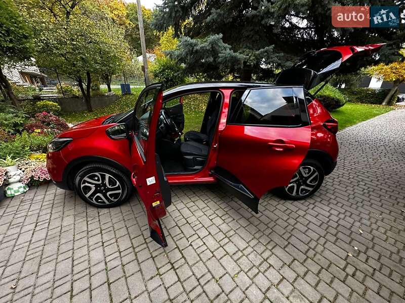 Внедорожник / Кроссовер Renault Captur 2016 в Львове