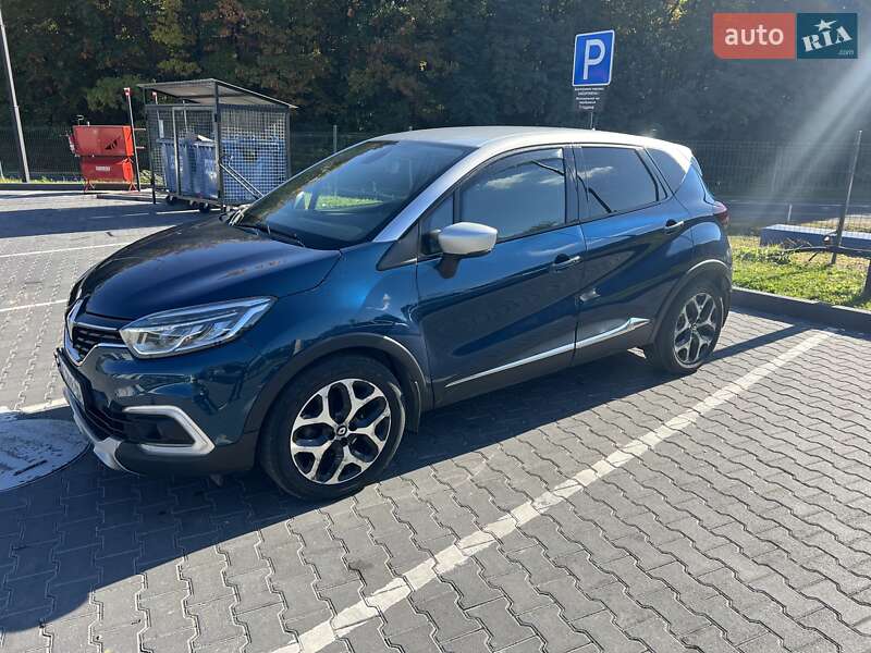 Внедорожник / Кроссовер Renault Captur 2018 в Ужгороде