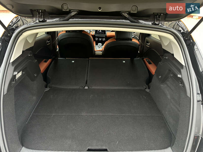 Внедорожник / Кроссовер Renault Captur 2020 в Львове