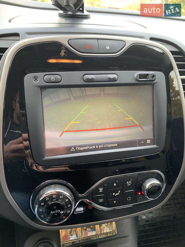 Позашляховик / Кросовер Renault Captur 2016 в Києві фото 14 Позашляховик / Кросовер Renault Captur 2016 в Києві