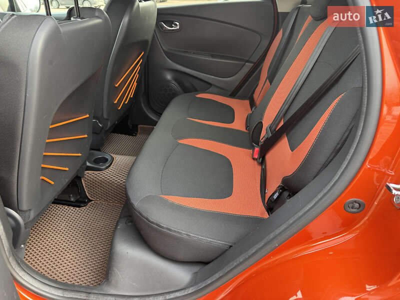 Позашляховик / Кросовер Renault Captur 2014 в Житомирі фото 40 Позашляховик / Кросовер Renault Captur 2014 в Житомирі