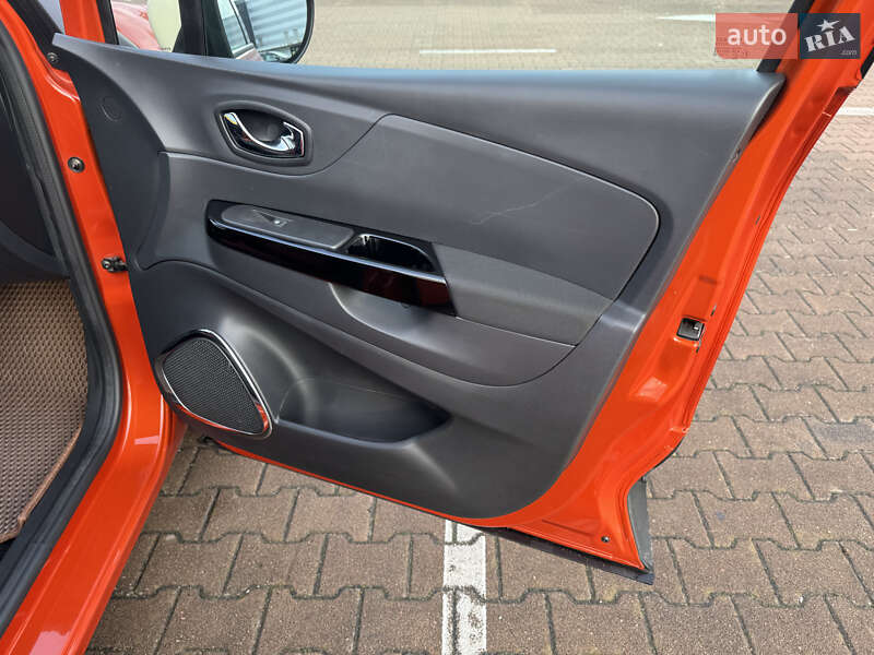 Позашляховик / Кросовер Renault Captur 2014 в Житомирі фото 54 Позашляховик / Кросовер Renault Captur 2014 в Житомирі