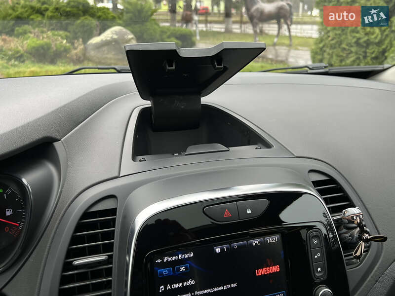 Внедорожник / Кроссовер Renault Captur 2019 в Тернополе