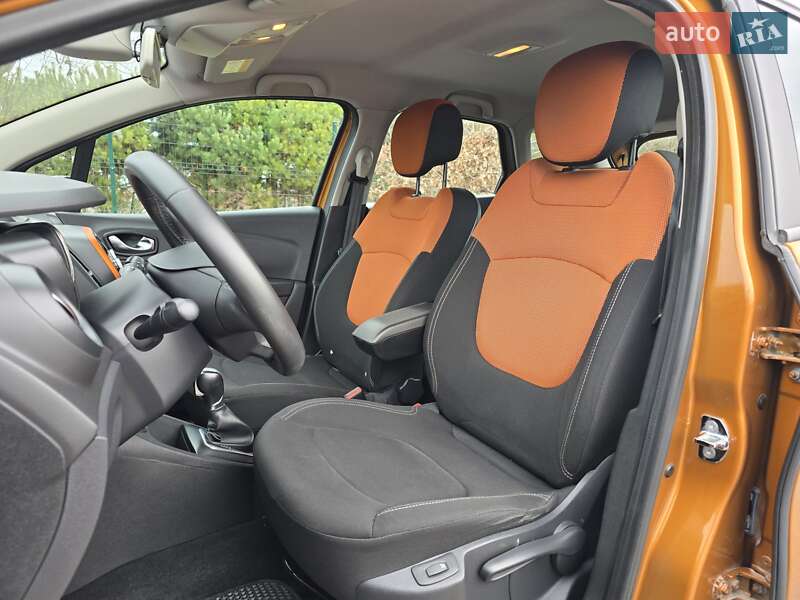 Внедорожник / Кроссовер Renault Captur 2017 в Хмельницком фото 25 Внедорожник / Кроссовер Renault Captur 2017 в Хмельницком