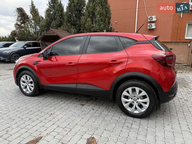 Внедорожник / Кроссовер Renault Captur 2021 в Виннице