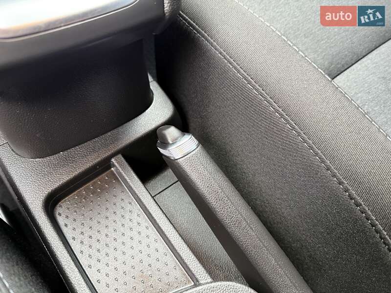 Внедорожник / Кроссовер Renault Captur 2021 в Виннице