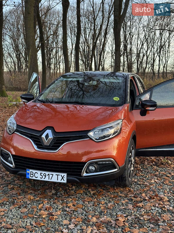Позашляховик / Кросовер Renault Captur 2015 в Самборі