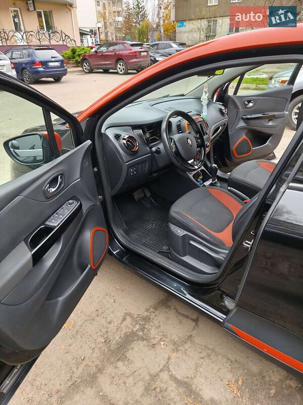 Позашляховик / Кросовер Renault Captur 2013 в Кременчуці