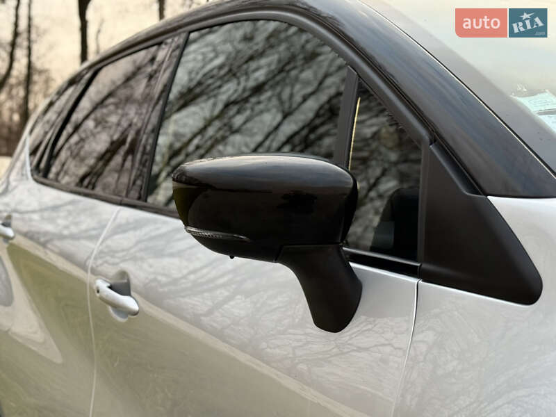 Внедорожник / Кроссовер Renault Captur 2019 в Луцке фото 11 Внедорожник / Кроссовер Renault Captur 2019 в Луцке