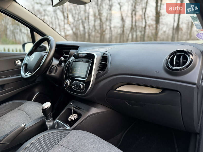 Внедорожник / Кроссовер Renault Captur 2019 в Луцке фото 40 Внедорожник / Кроссовер Renault Captur 2019 в Луцке