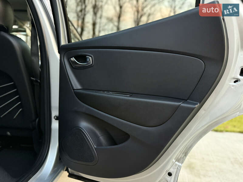 Внедорожник / Кроссовер Renault Captur 2019 в Луцке фото 42 Внедорожник / Кроссовер Renault Captur 2019 в Луцке