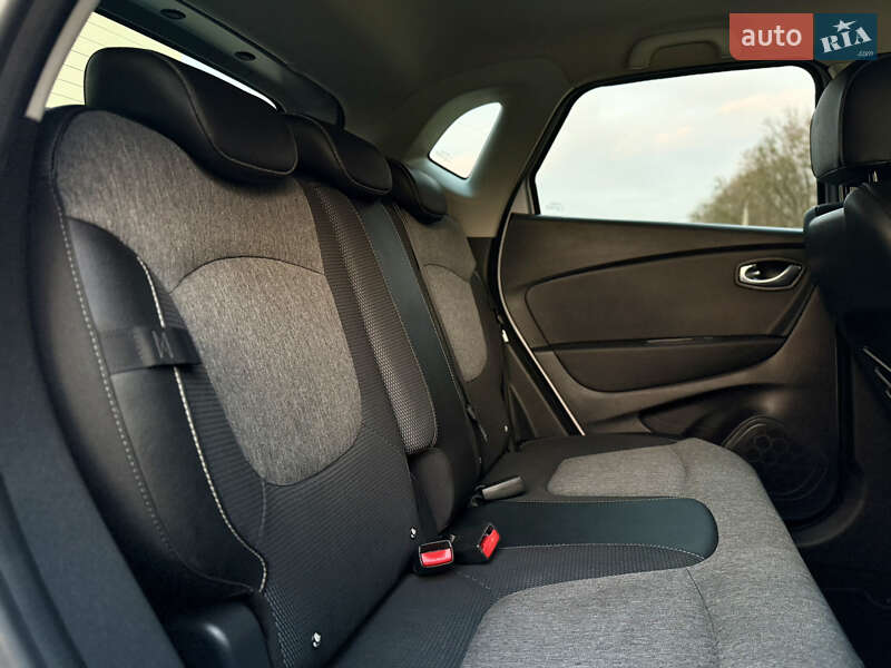 Внедорожник / Кроссовер Renault Captur 2019 в Луцке фото 44 Внедорожник / Кроссовер Renault Captur 2019 в Луцке