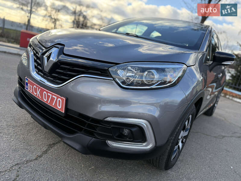 Внедорожник / Кроссовер Renault Captur 2020 в Днепре