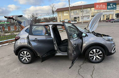Внедорожник / Кроссовер Renault Captur 2020 в Днепре