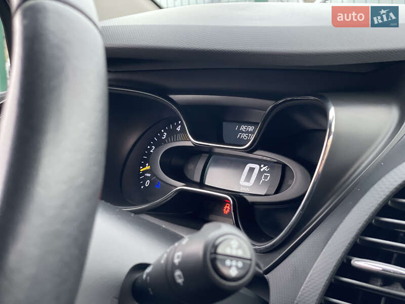 Позашляховик / Кросовер Renault Captur 2013 в Бердичеві фото 41 Позашляховик / Кросовер Renault Captur 2013 в Бердичеві