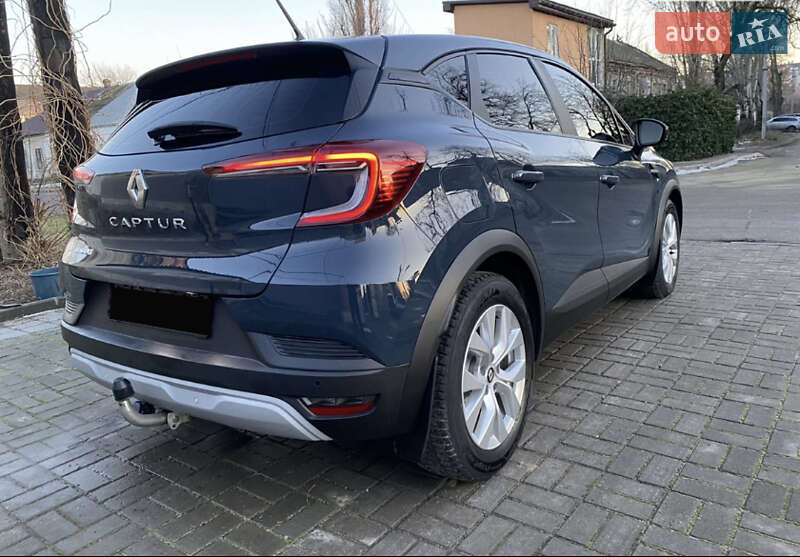 Позашляховик / Кросовер Renault Captur 2021 в Києві