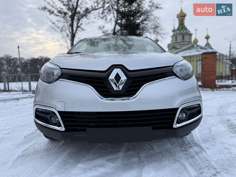 Внедорожник / Кроссовер Renault Captur 2016 в Днепре