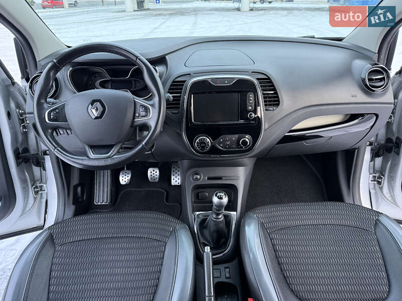 Внедорожник / Кроссовер Renault Captur 2016 в Днепре