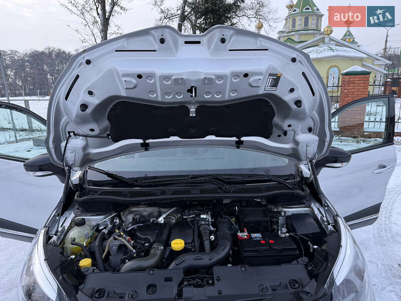 Внедорожник / Кроссовер Renault Captur 2016 в Днепре