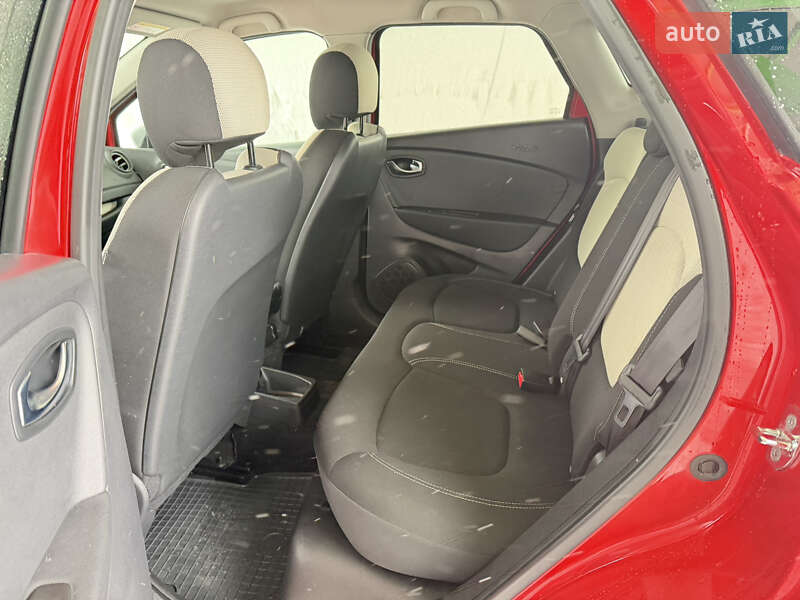 Внедорожник / Кроссовер Renault Captur 2017 в Чернигове