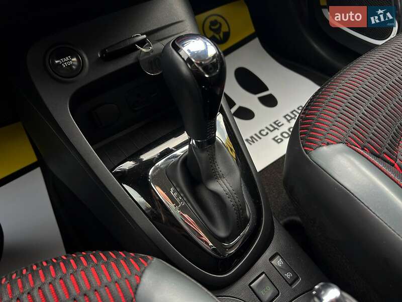 Позашляховик / Кросовер Renault Captur 2015 в Івано-Франківську фото 16 Позашляховик / Кросовер Renault Captur 2015 в Івано-Франківську