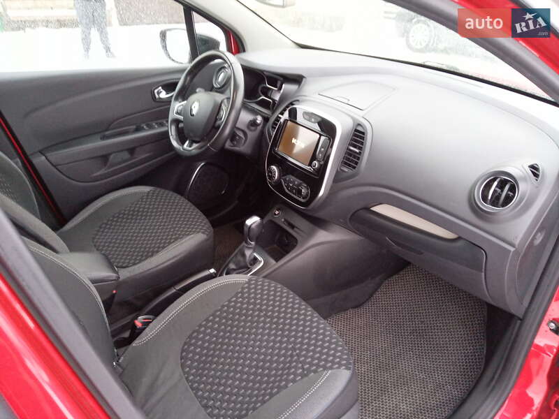 Внедорожник / Кроссовер Renault Captur 2017 в Мостиске фото 9 Внедорожник / Кроссовер Renault Captur 2017 в Мостиске