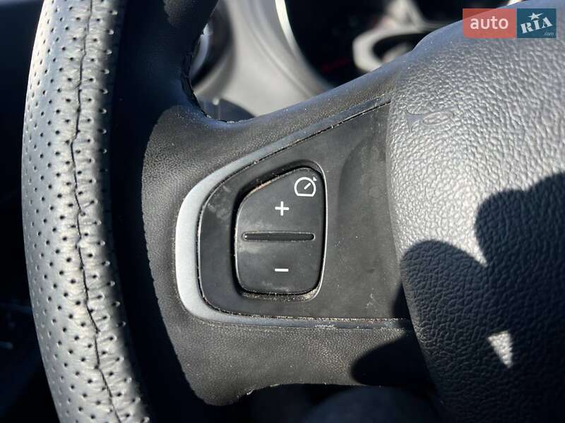 Позашляховик / Кросовер Renault Captur 2019 в Одесі фото 18 Позашляховик / Кросовер Renault Captur 2019 в Одесі