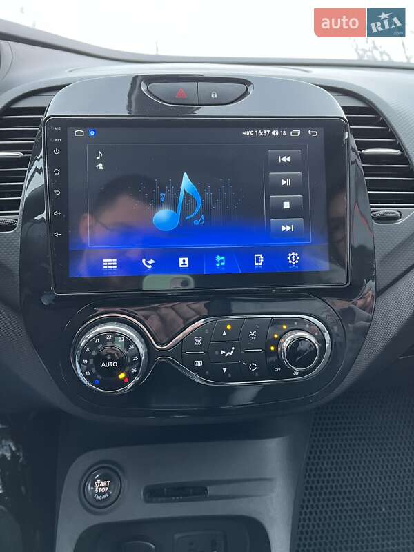 Внедорожник / Кроссовер Renault Captur 2015 в Барышевке