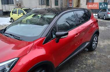 Внедорожник / Кроссовер Renault Captur 2016 в Харькове