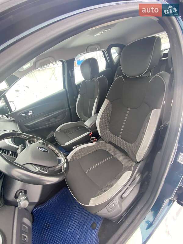 Позашляховик / Кросовер Renault Captur 2019 в Кременчуці фото 18 Позашляховик / Кросовер Renault Captur 2019 в Кременчуці