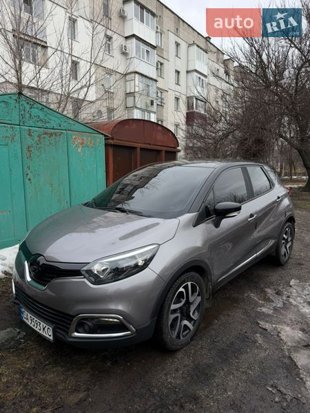 Позашляховик / Кросовер Renault Captur 2017 в Смілі