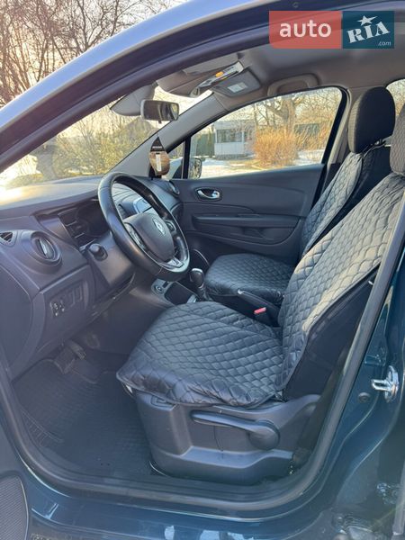 Позашляховик / Кросовер Renault Captur 2018 в Хмельницькому