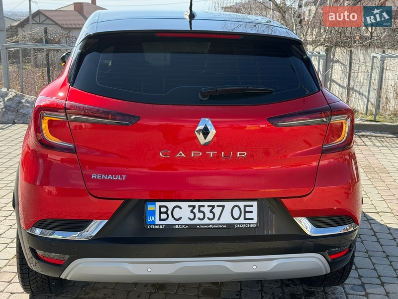 Позашляховик / Кросовер Renault Captur 2021 в Івано-Франківську