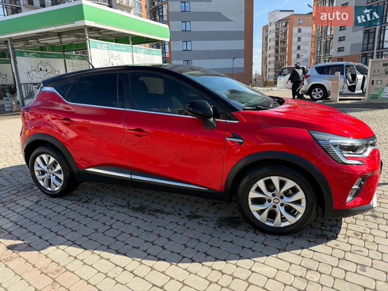 Позашляховик / Кросовер Renault Captur 2021 в Івано-Франківську